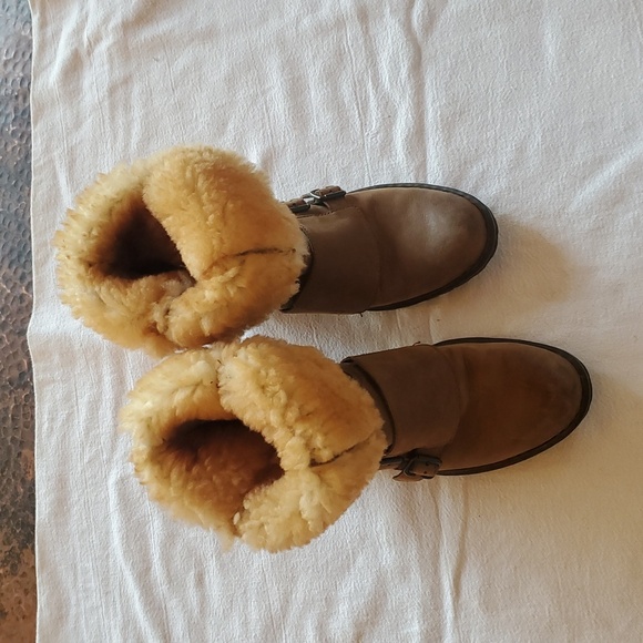 Born Brown Fur-Lined Sherpa Heel Boots Turn Down Size 8.5 Fall Winter Boots - Picture 5 of 10